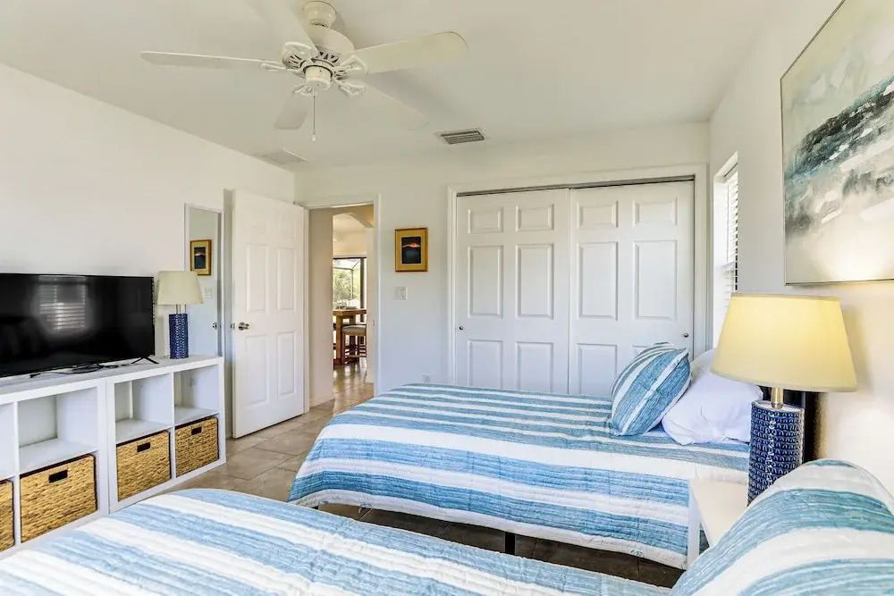 Near 5 Golf Courses: Rotonda West Home w Pool