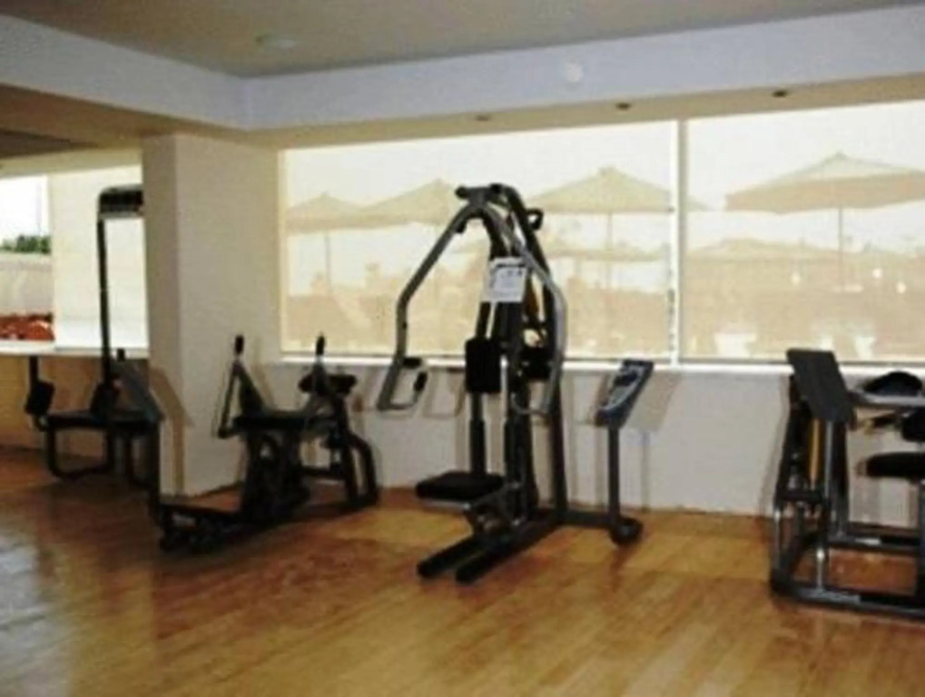 E-Hotel Larnaca Resort & Spa