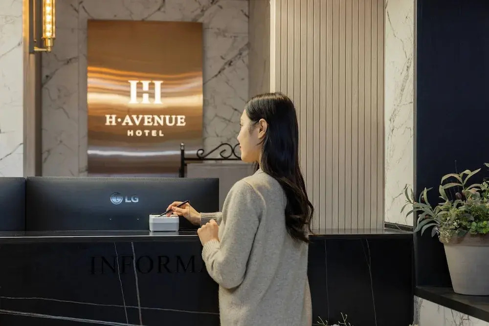 H-Avenue Hotel Yeongildae