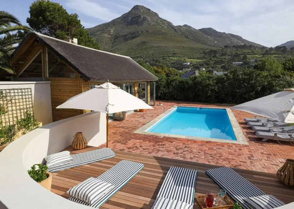 Chapmans Peak Lodge Noordhoek Cape Town.