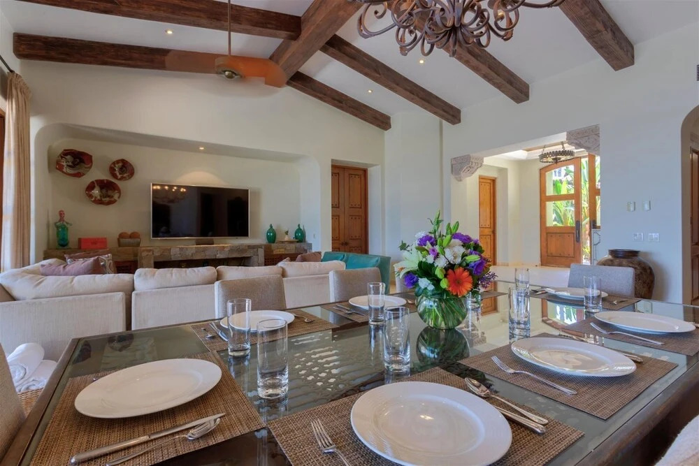 Casa Maravillas: 4 Bdrm Colonial Inspired Design Villa in Punta Ballena at a Discounted Rate!