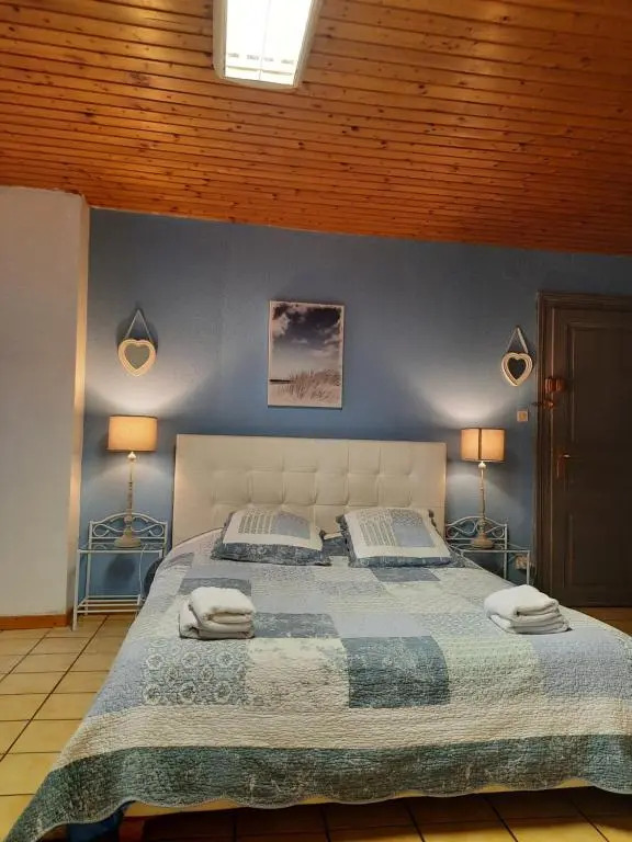Romantic Studio Center