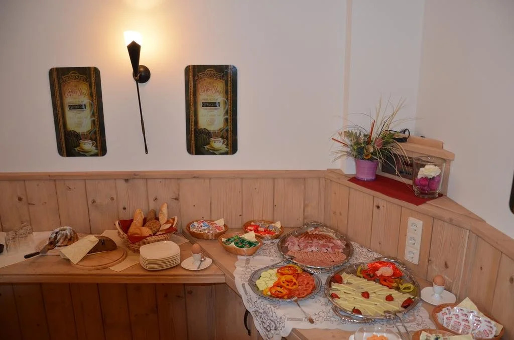 Pension zum Schreiner -Valora