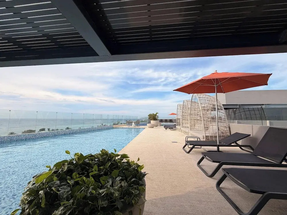 Lux 1 Bdr Ocean View 1 Block To Beach