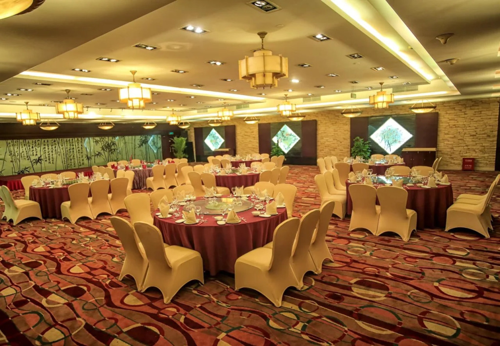 Chongqing Carlton Hotel