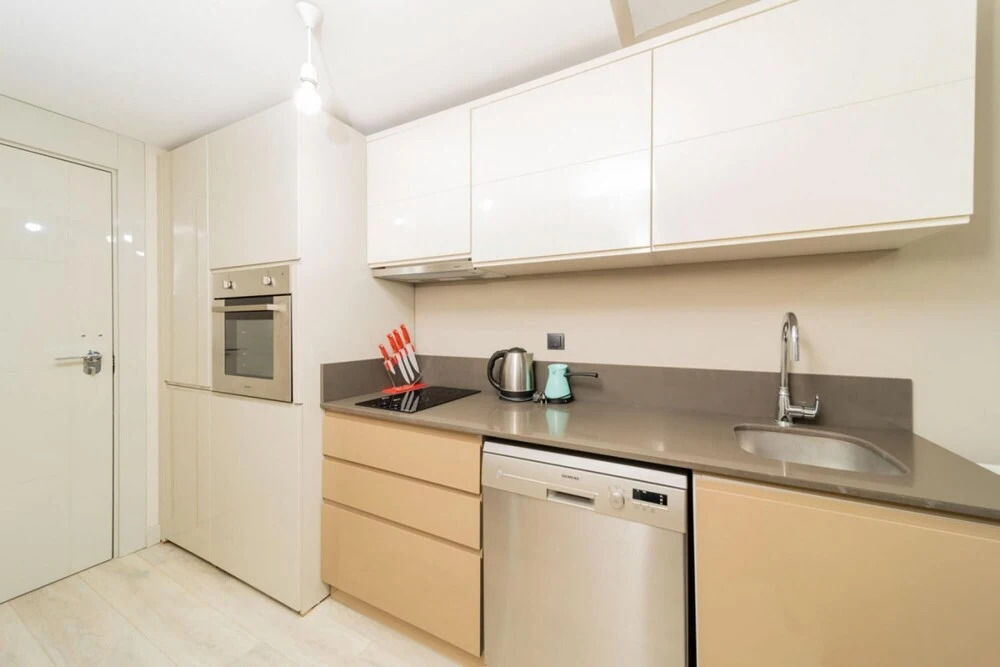 Central Flat With Shared Pool Near Antalya Airport