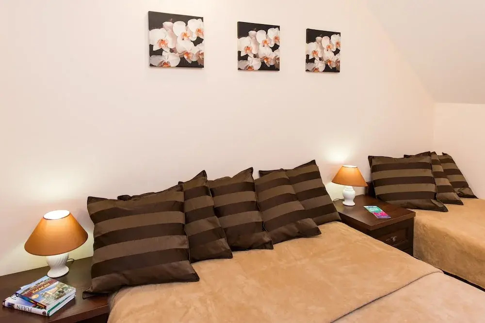 Vanilla Apartment 1