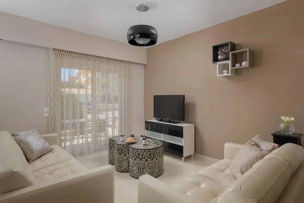 La Maisonette - 4 bedroom villa near the beach
