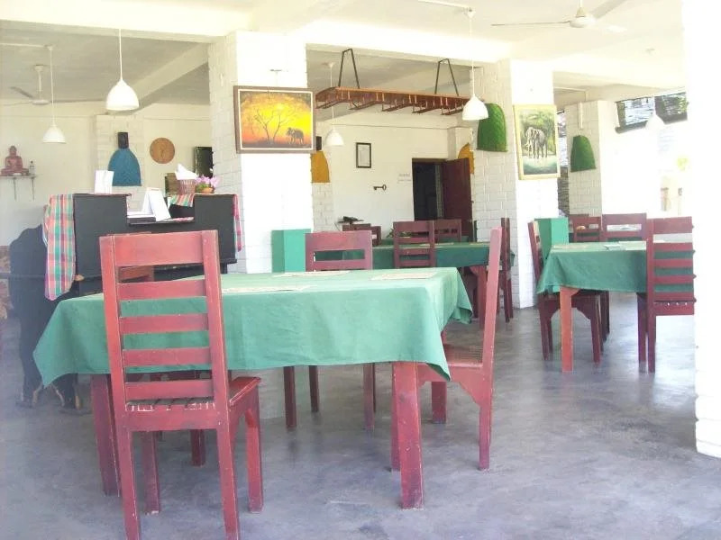 Green Palace Hotel