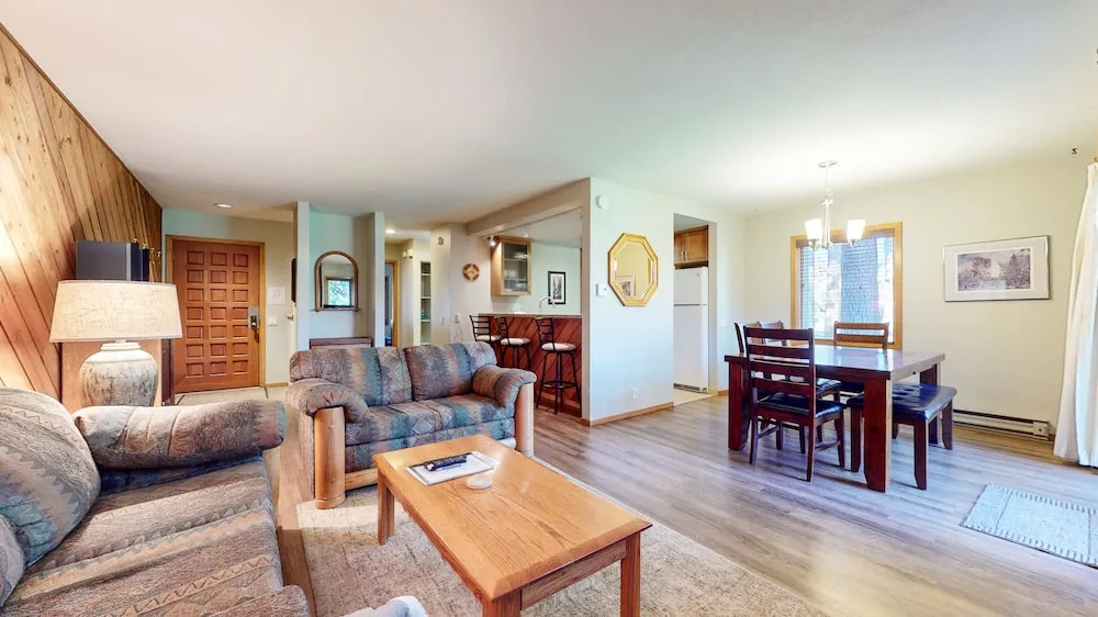 Snowcreek Retreat