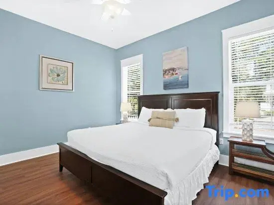 30A Beach House - Caspian Sea- Duction