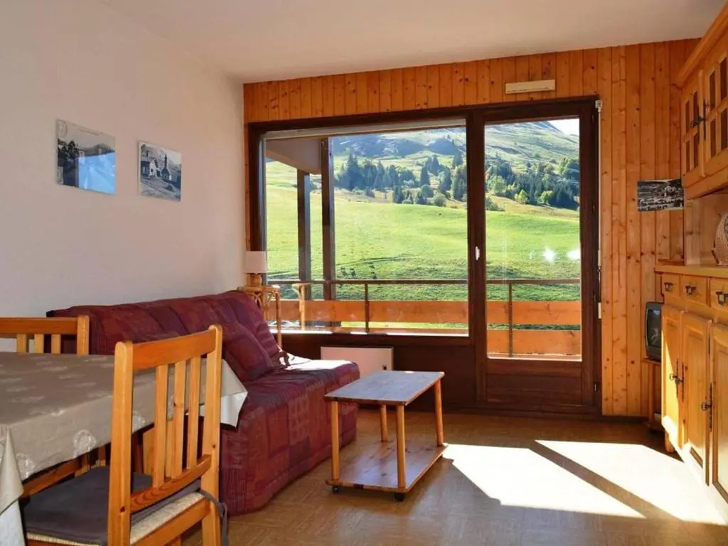 Appartement Le Grand-Bornand, 1 pièce, 5 personnes - FR-1-241-15