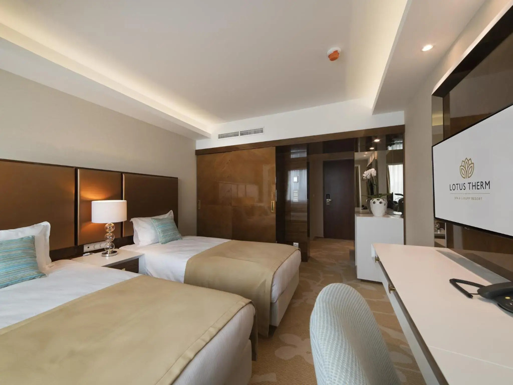 Lotus Therm Spa&Luxury Resort