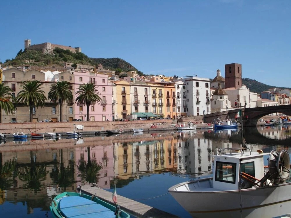 Apartment With 2 Bedrooms in Bosa, With Wonderful Mountain View