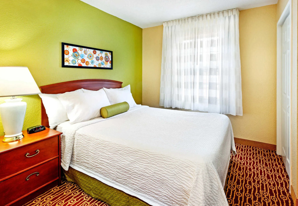 TownePlace Suites by Marriott Savannah Midtown