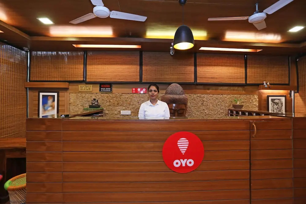 OYO 1219 Hamilton Hotel