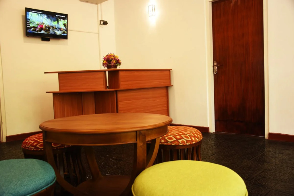 Best hostel Yala