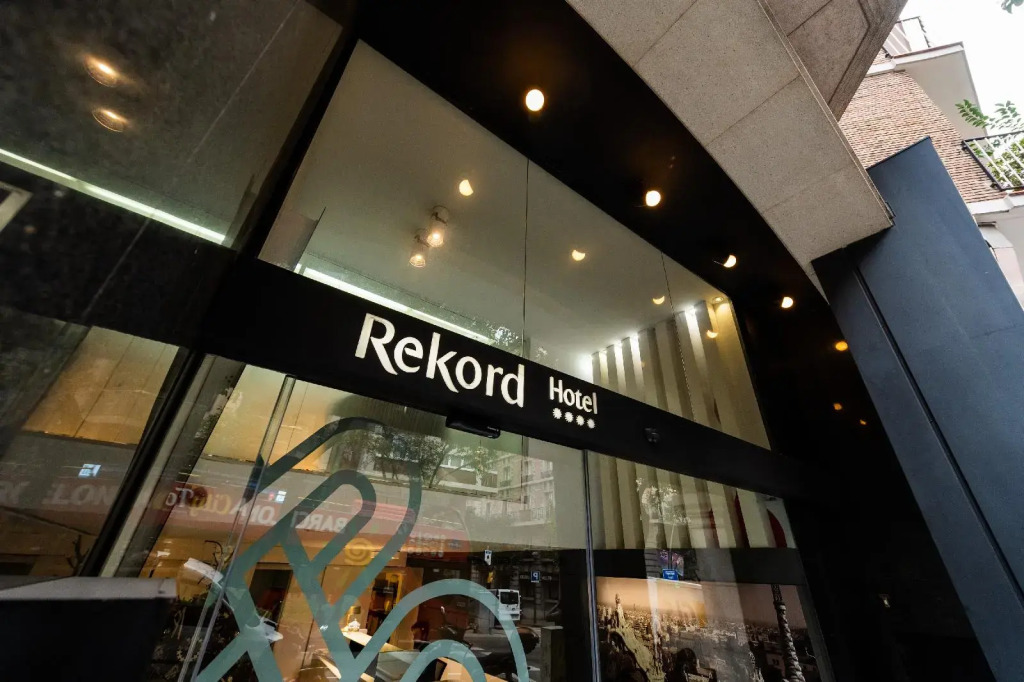 Atenea Rekord Suites Barcelona