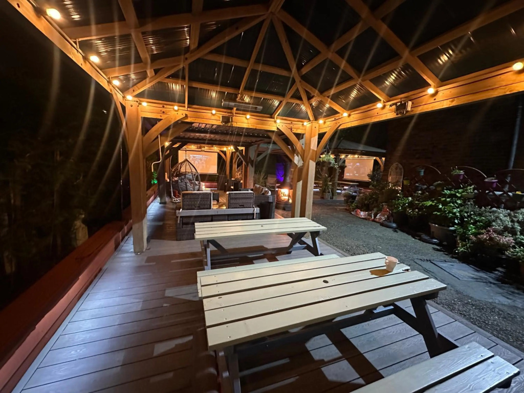 Hendham House - Near Etihad Stadium, CoOp Live Arena, AO Arena, Piccadilly Train Station & Manchester City Centre