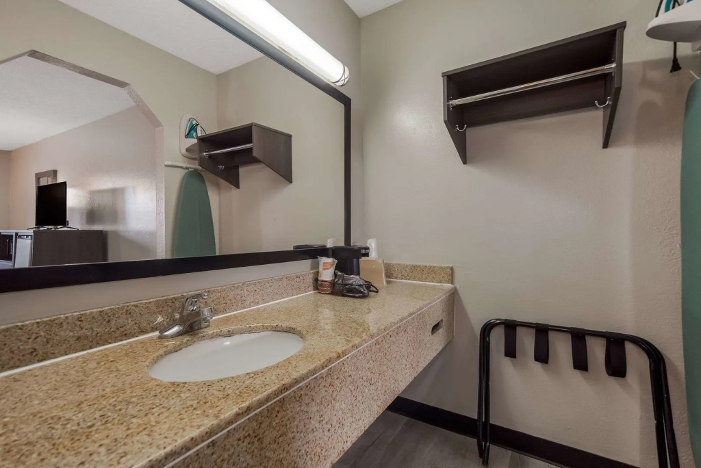 Quality Inn Charleston - West Ashley