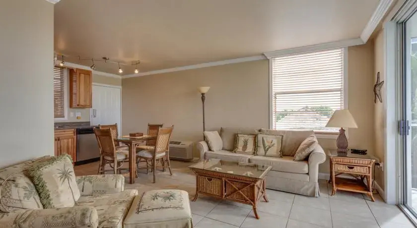Bonita Beach & Tennis 1208 by Vacation Rental Pros