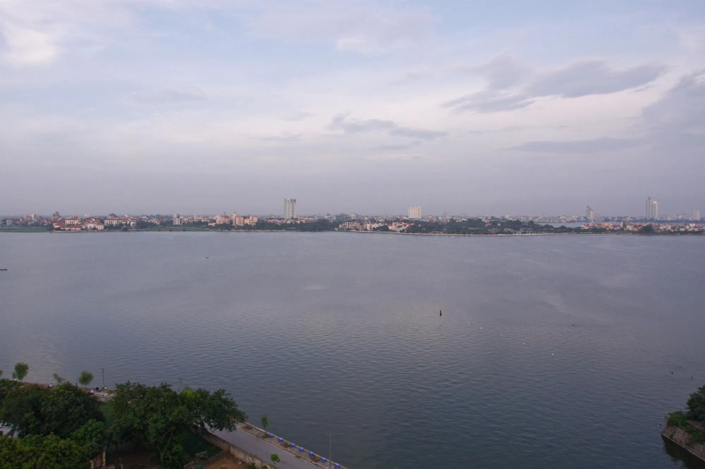 Sunset Westlake Hanoi Hotel