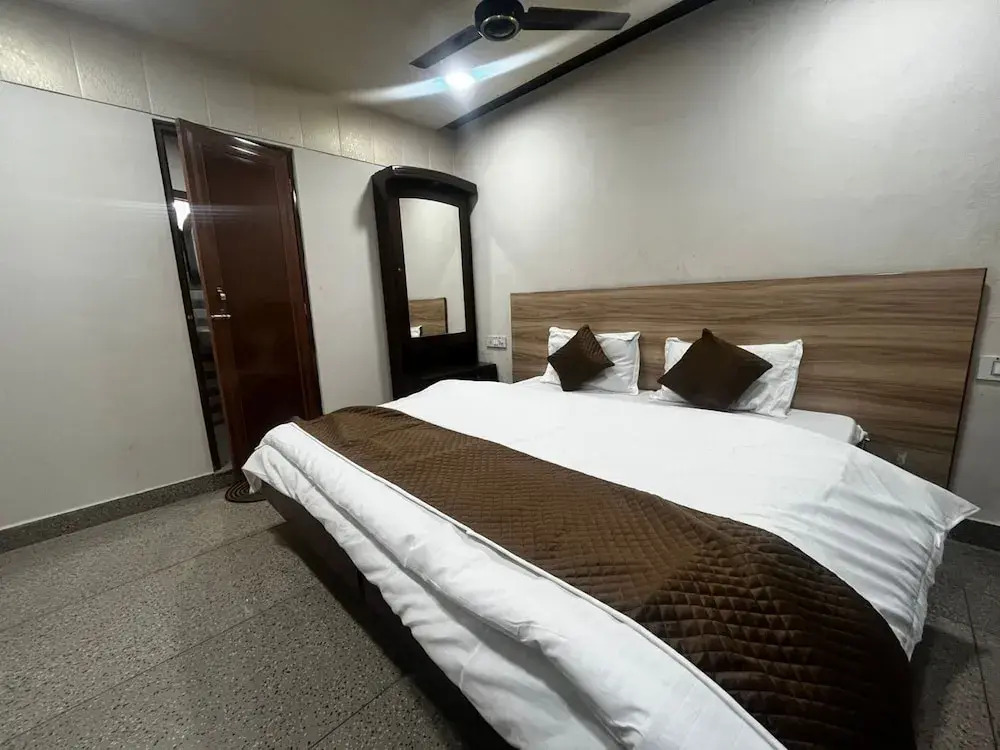 Hotel Prakash Block-1