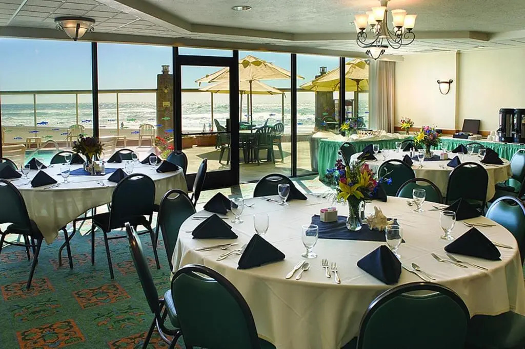 Inn at Spanish Head Resort Hotel