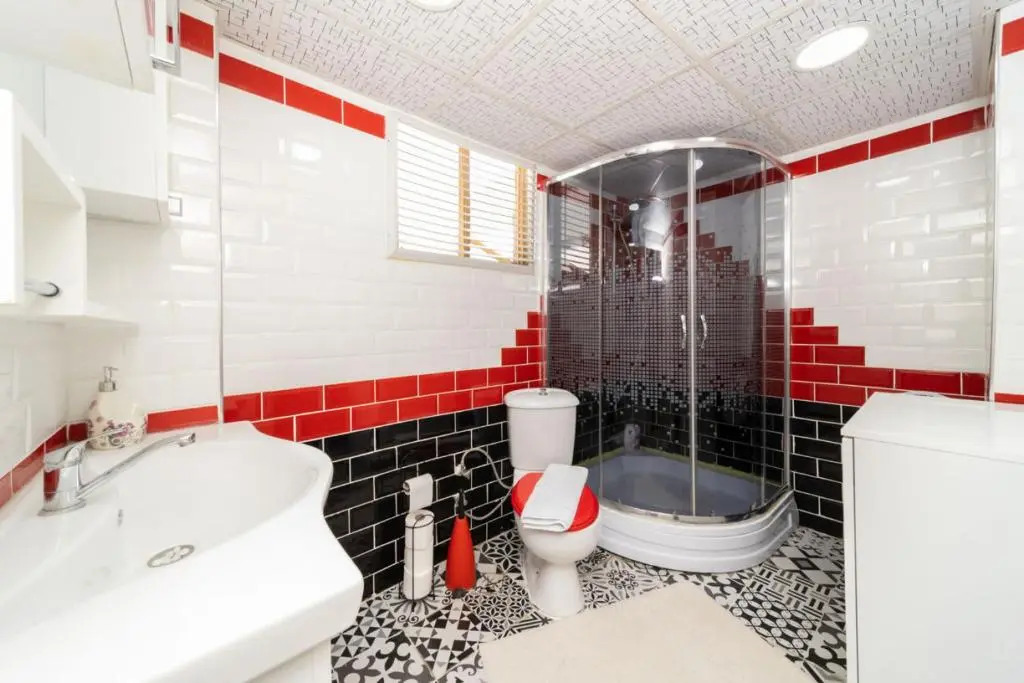 Colorful Flat Close to the Coast in Muratpasa