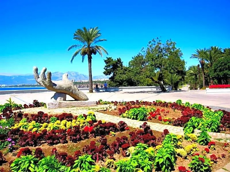 APARTMENTS 2 BEDROOMS, 1 BEDROOMS, HOTEL, VILLA - center, old town, beach