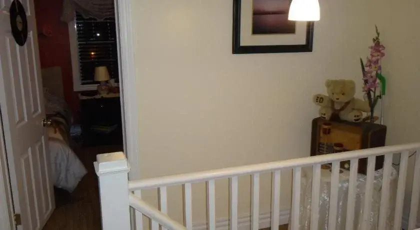 Starboard Side Guest House