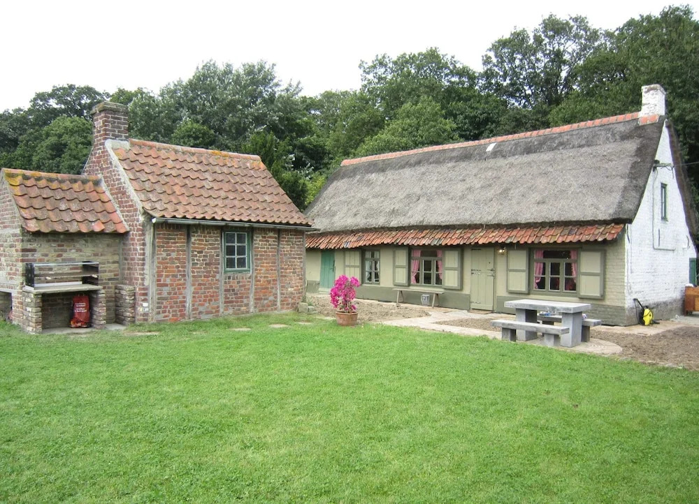 Tranquil Home with BBQ