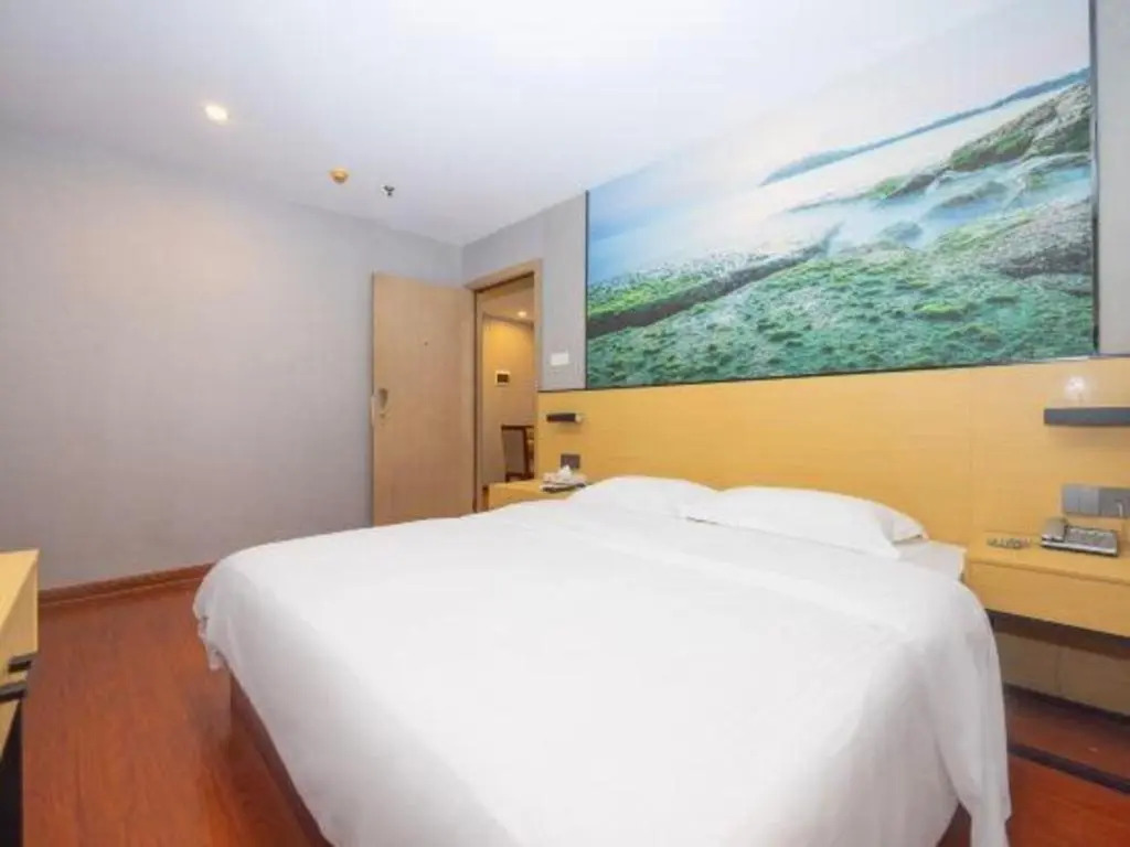 GreenTree Inn GuangDong ZhongShan NanLang Light Rail Station