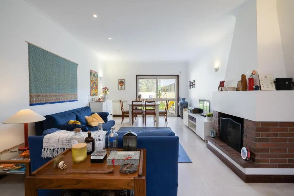 Spacious Modern Beach House - Esposende
