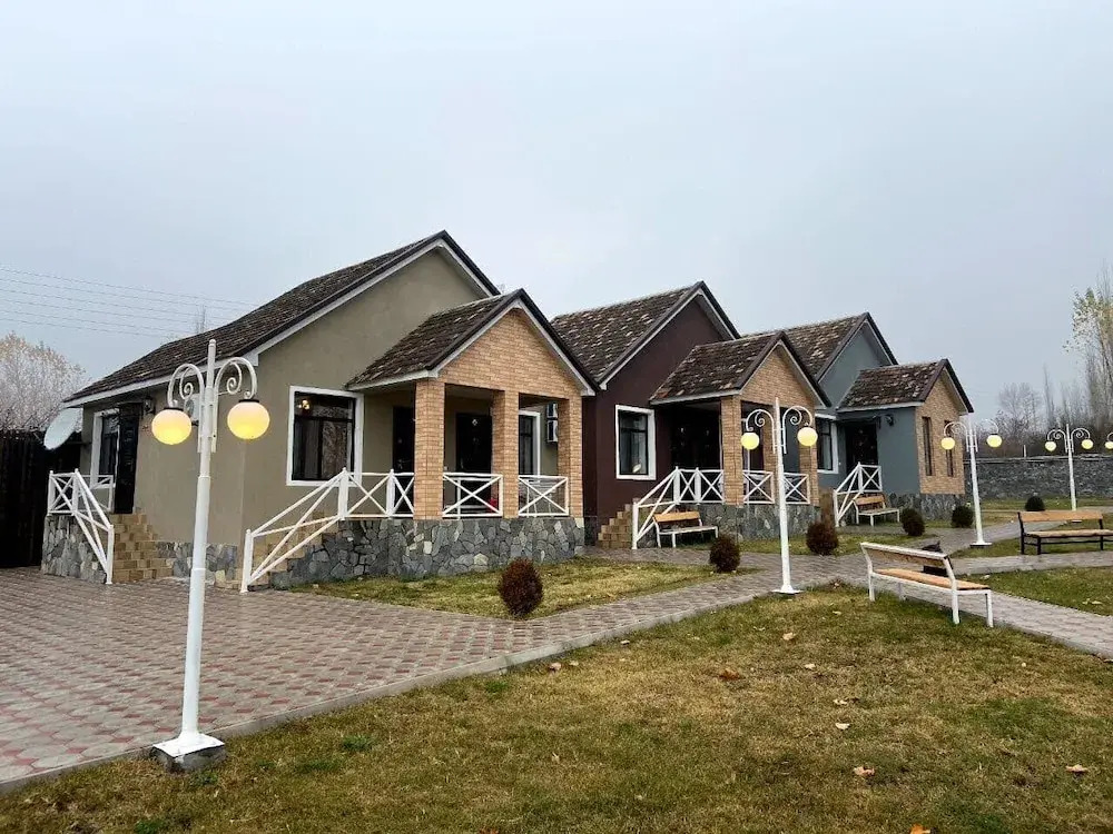 Tulpan Park Hotel