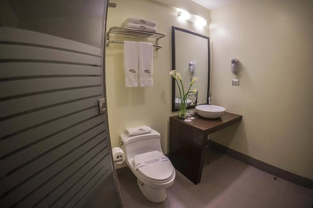Allpa Hotel & Suites