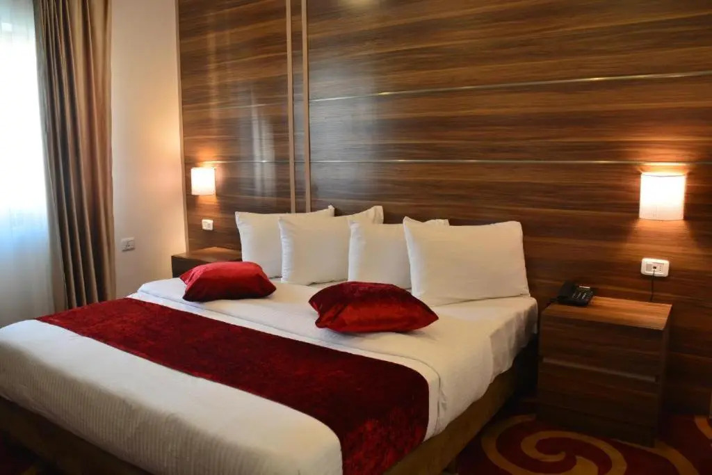 Spark Plaza Hotel