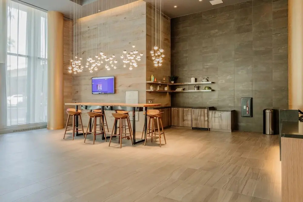 WhyHotel by Placemakr, National Mall