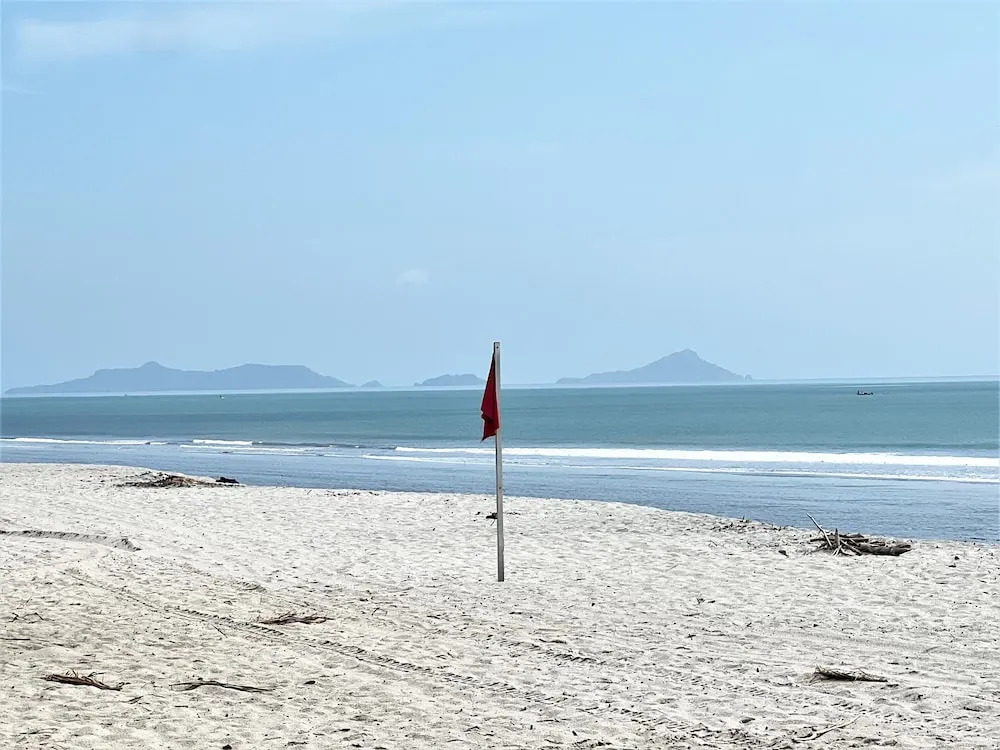 Beach apartment playa caracol