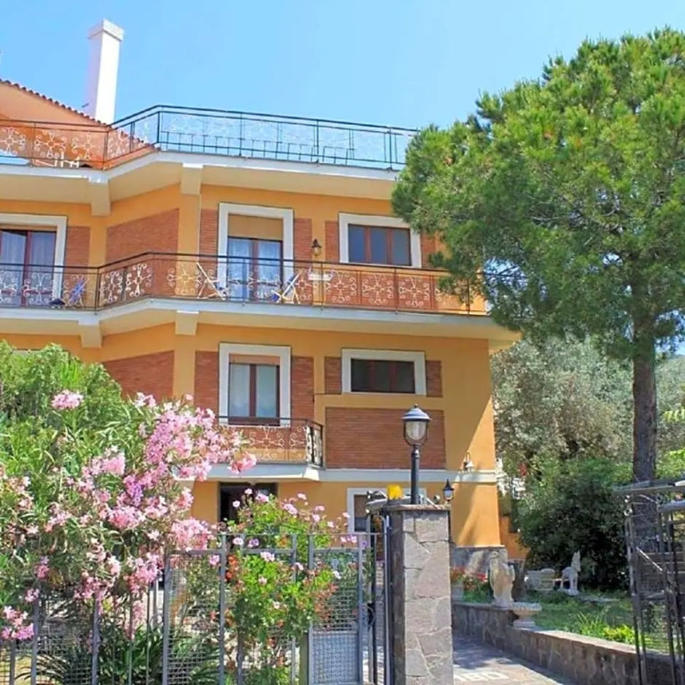 Villa Lembo