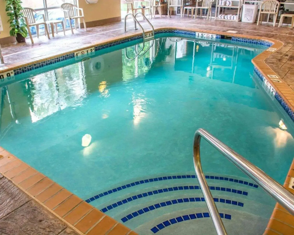 Comfort Suites Huntsville MidCity District at Research Park