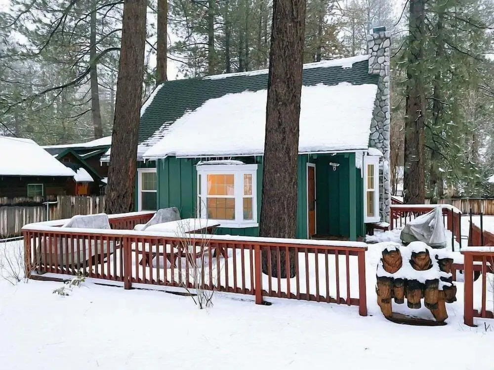 Twin Pines Lodge #2458