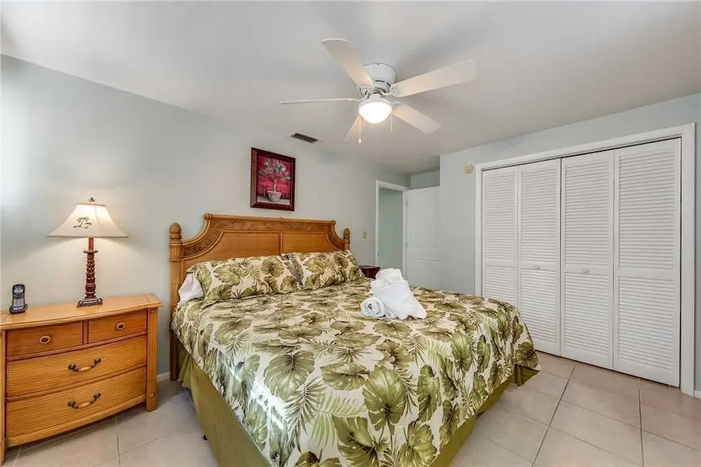Seahorse 3, 3 Bedrooms, Sleeps 8, Pet Friendly, Heated Pool