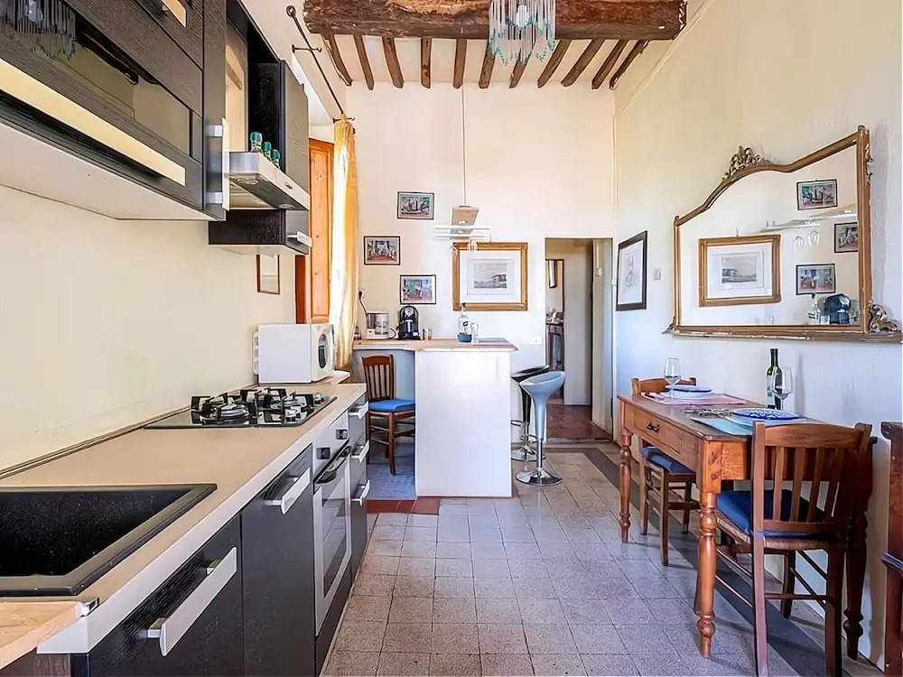 Luxury Retreat in Montevettolini