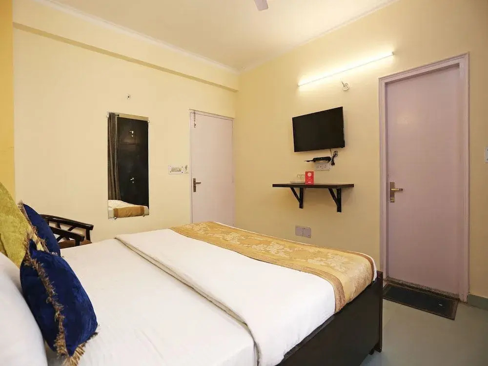 Hotel Mascot Quattro By OYO Rooms