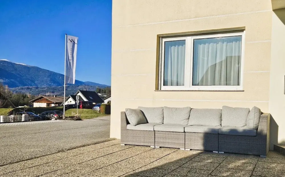 Mountains&Lakes – Chaletdorf & Apartments
