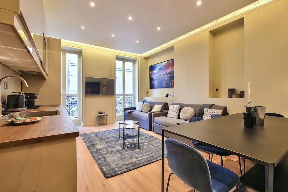 61 - Luxury Parisian Home Sebastopol 2DD