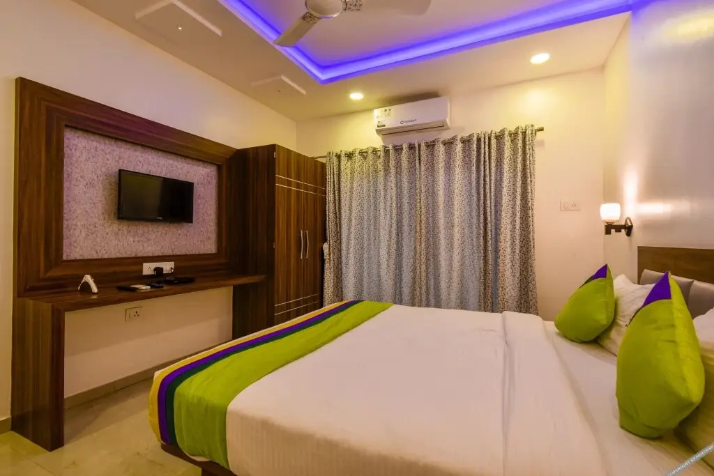 Hotel Sona Palace