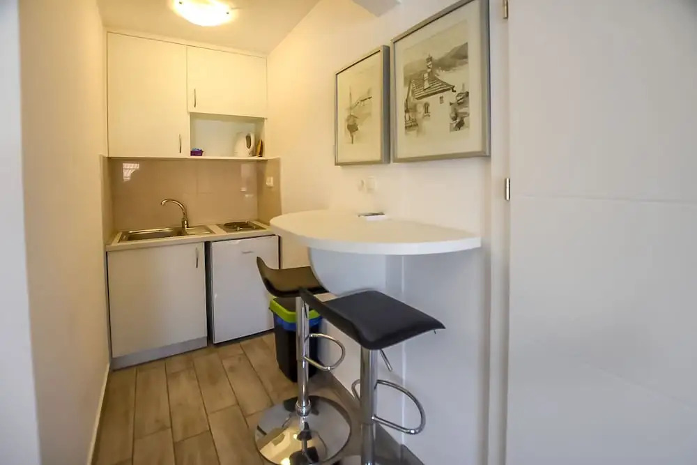 Apartments and Room Danijel