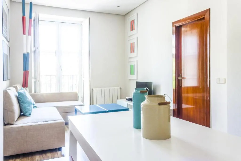 Mola Suites